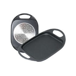 Sartenes y asadores.